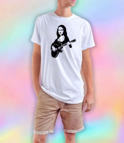 Mona lisa with a guitar T Shirt