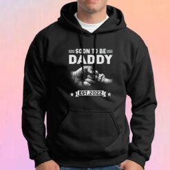 Mens Soon To Be Daddy Est.2022 tee Hoodie